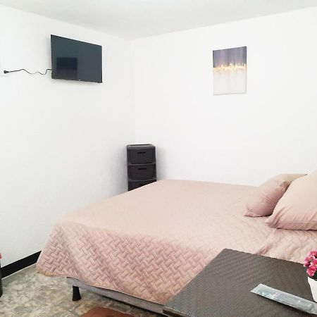 Apartamento Via 7 Città del Guatemala Esterno foto