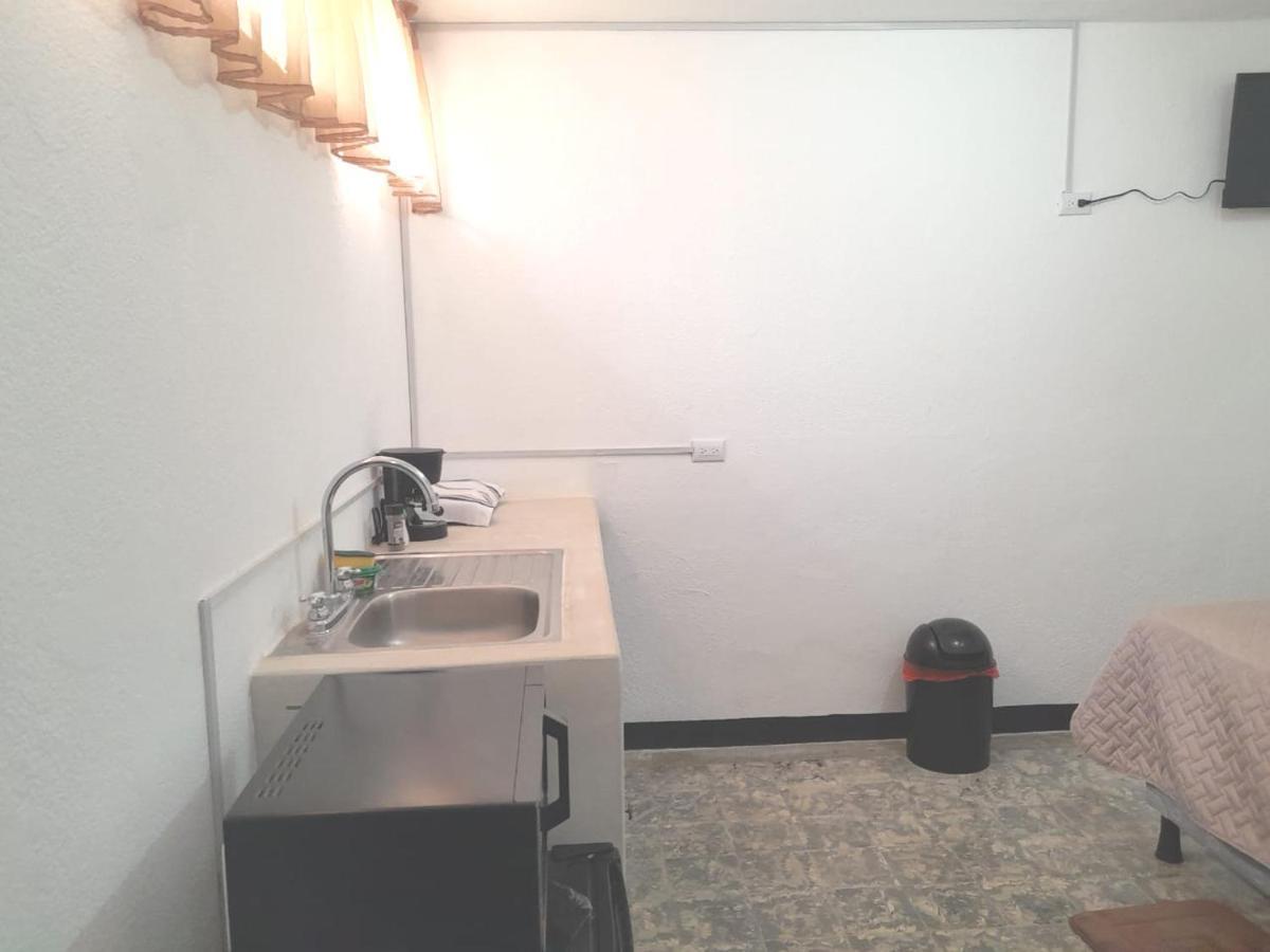 Apartamento Via 7 Città del Guatemala Esterno foto